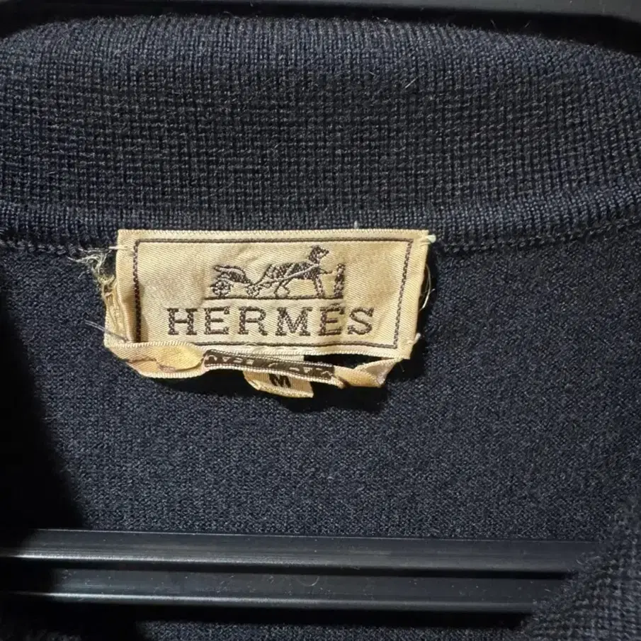 [Hermes] 에르메스 긴팔 니트 검정