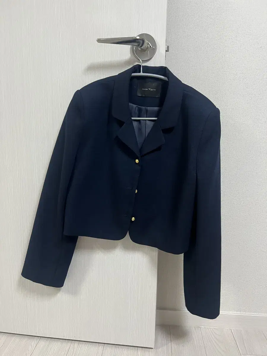 Women's tweed jacket, gaeul suede cropped jacket, navy cropped jacket, pogl.