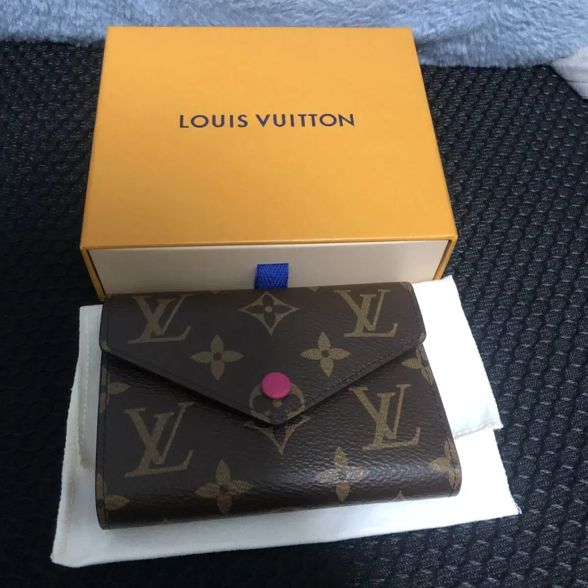 LOUIS VUITTON 루이비통 소지갑