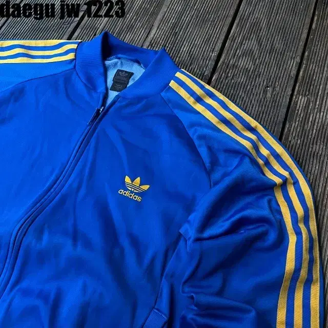 105 ADIDAS ZIPUP 아디다스 집업