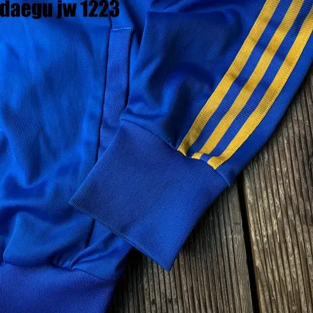 105 ADIDAS ZIPUP 아디다스 집업