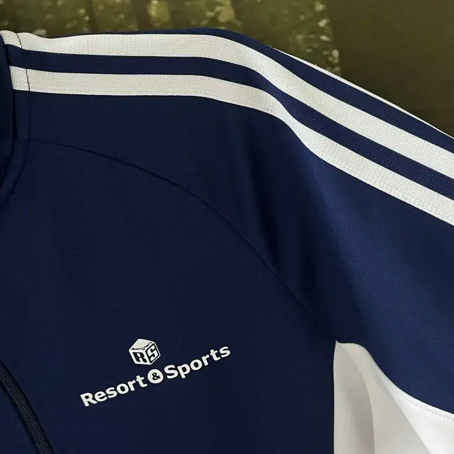 아디다스 남색 adidas Resort & Sports 져지