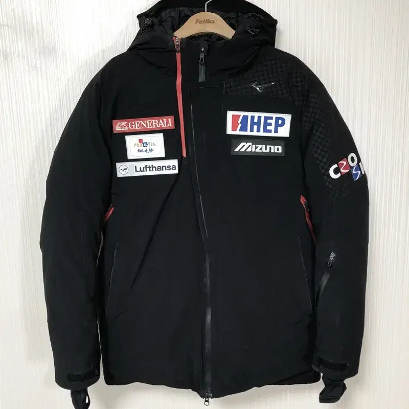 MIZUNO | 미즈노 MIZUNO Croatian Cross Country Team Mid-Down