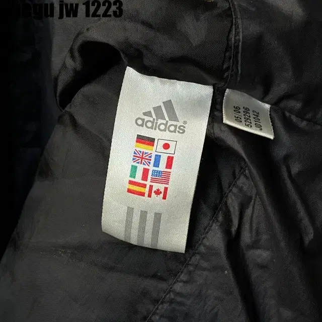 L ADIDAS JUMPER 아디다스 패딩 점퍼