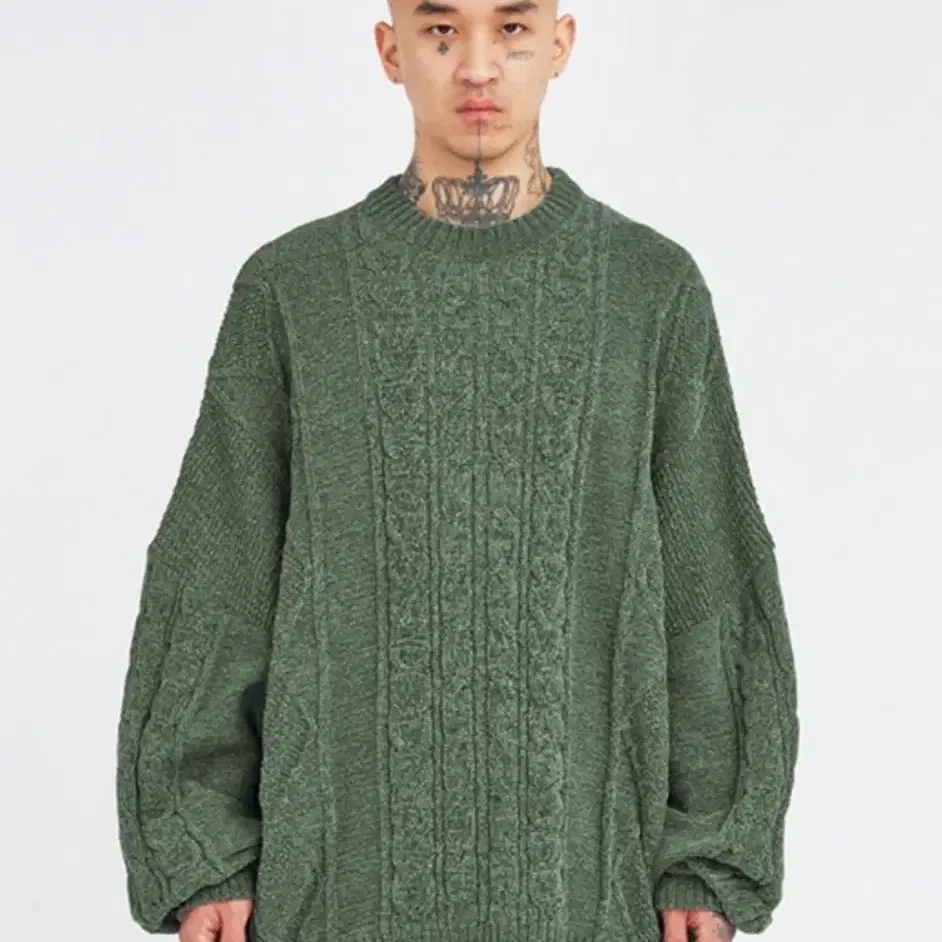 Velvet Cable Stitch Sweater [KHAKI]