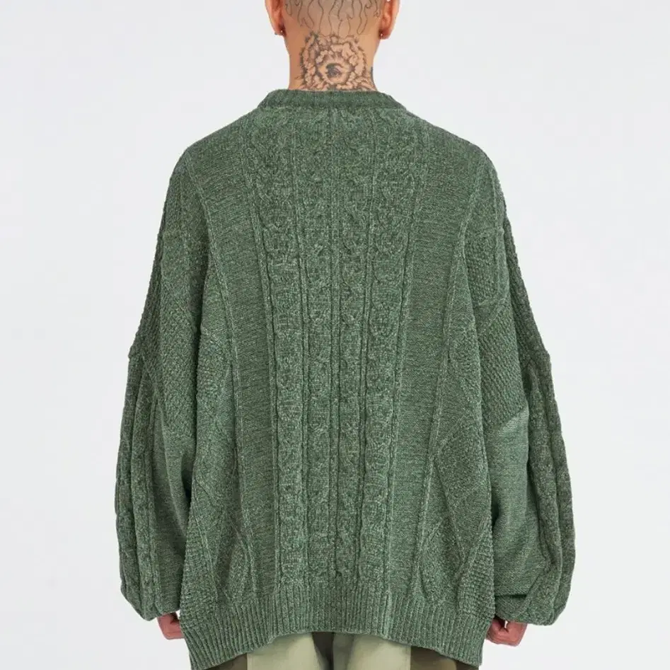 Velvet Cable Stitch Sweater [KHAKI]