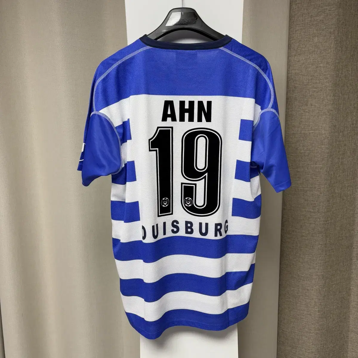 Duisburg Stefan Junghwan Autographed Shirt XXL