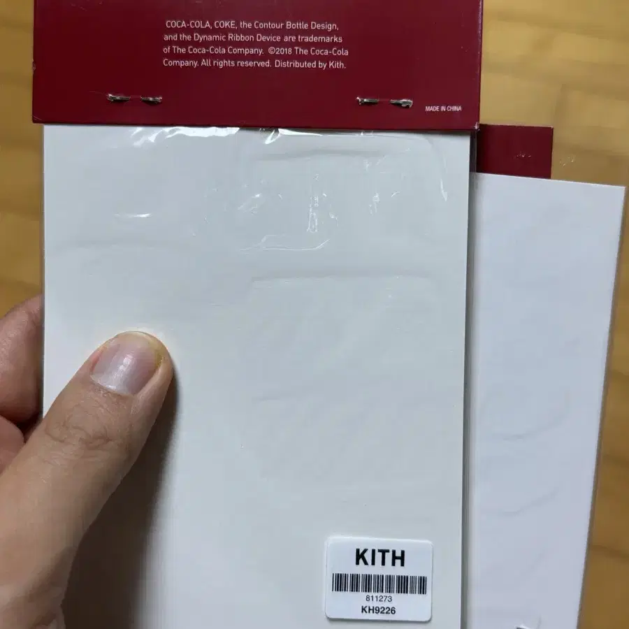 Kith x Coca cola 키스 코카콜라 콜라보 스티커