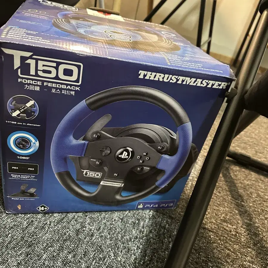 Thrustmaster T150 레이싱 휠 세트 싸게 판매합니다