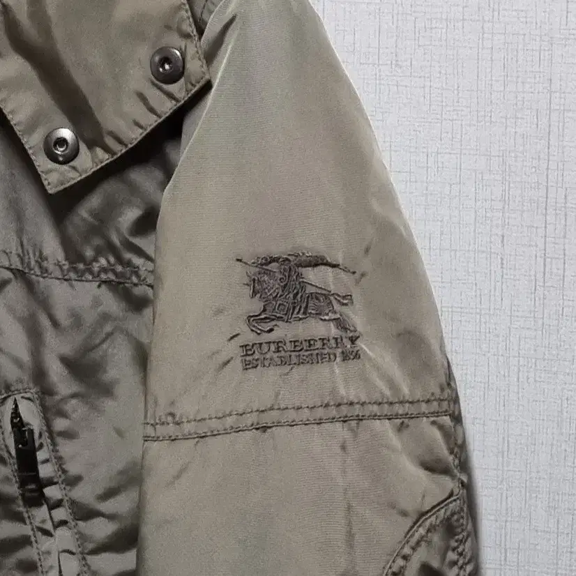 ( M ) Burberry N3B Field Jacket