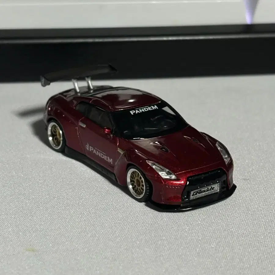 미니지티 팬덤 GTR R35