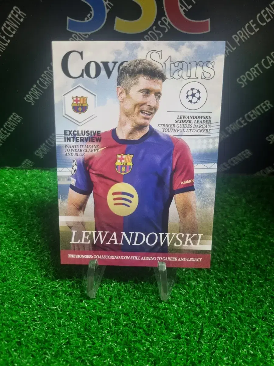 25Tops Competitions Barcelona Lewandowski Boxed Hit Football Card