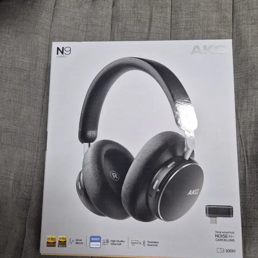 akg n9