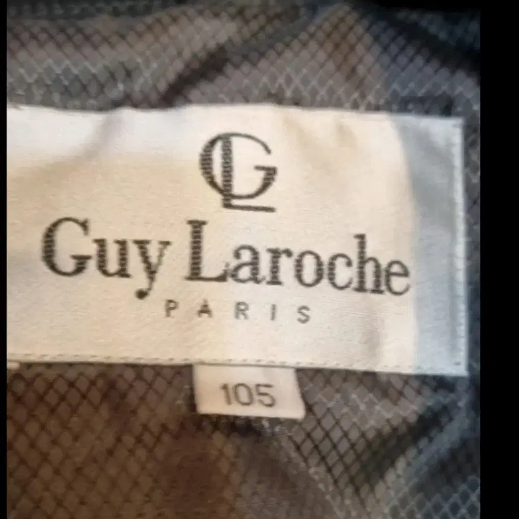 기라로쉬(Guy Laroche) 롱 바바리 코트 105