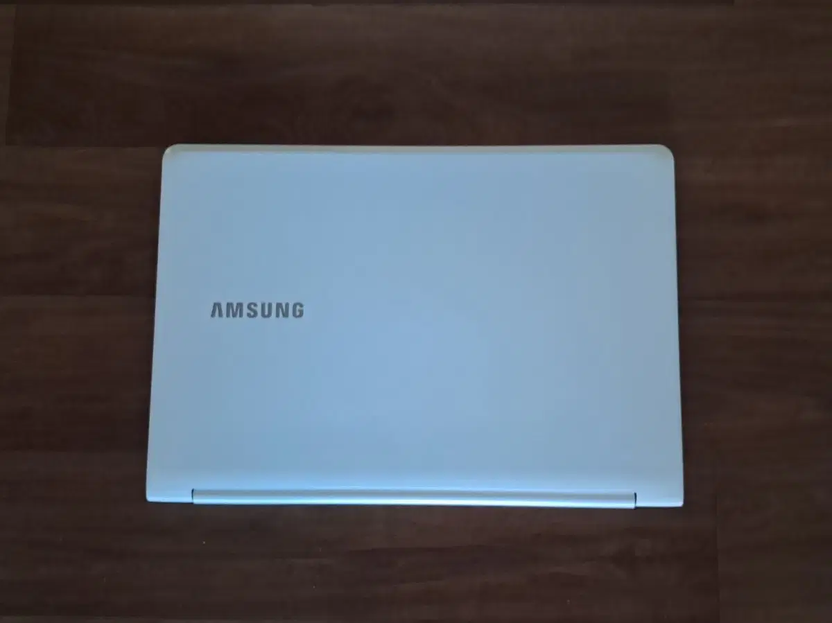 삼성 13.3" 노트북 4GB, SSD128GB, WINDOW10