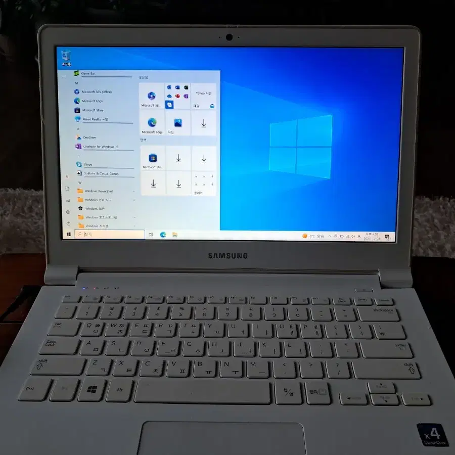 삼성 13.3" 노트북 4GB, SSD128GB, WINDOW10