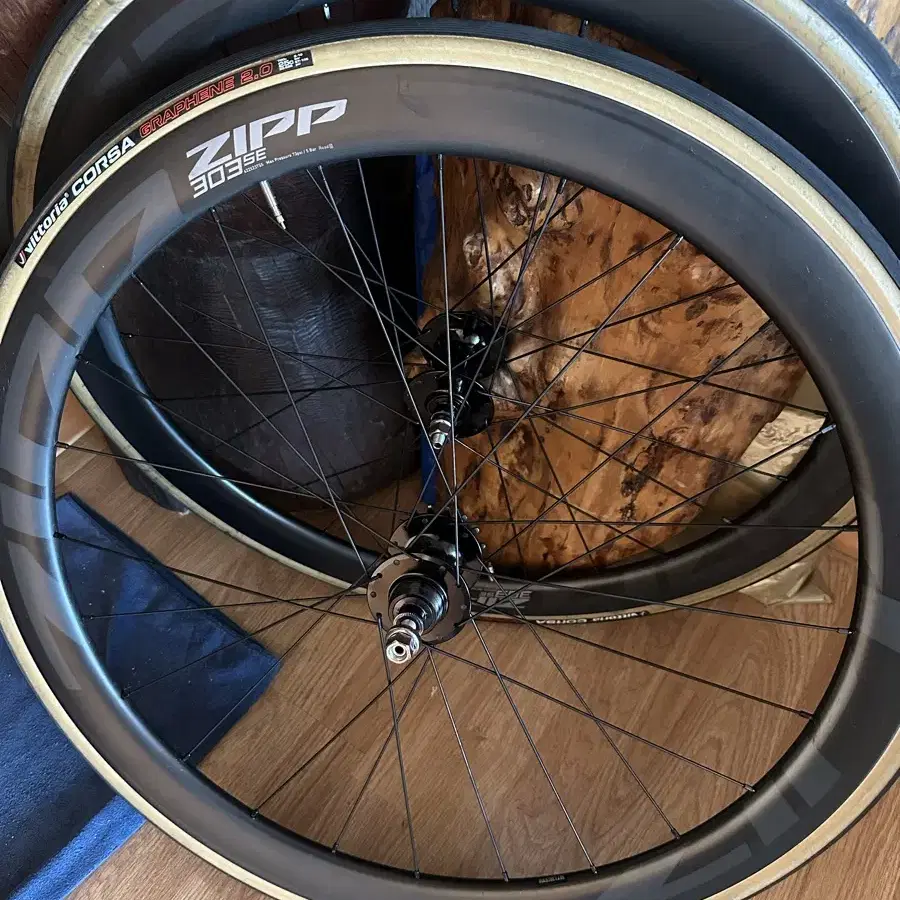 zipp 짚 303 se 픽시 휠셋