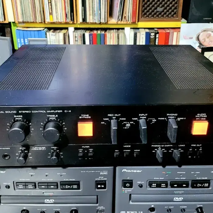 *YAMAHA C-4프리앰프