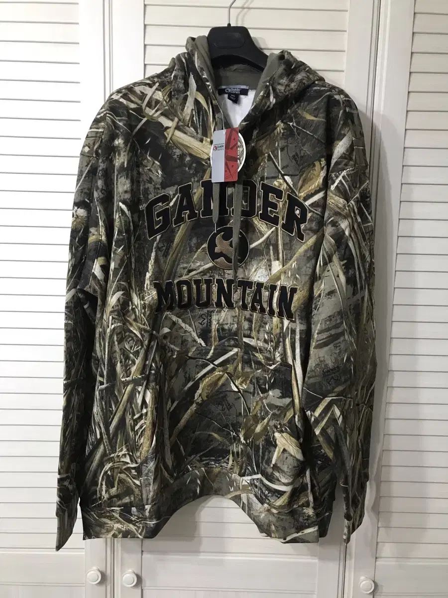 Gander Mountain Camo Realtree Kimono Hoodie (Large)