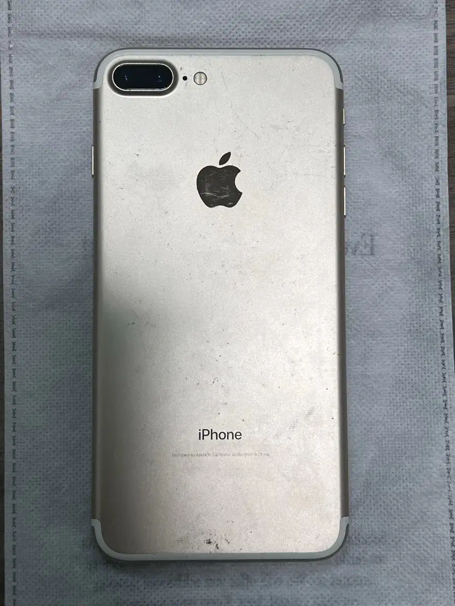 Quick sale/ iPhone 7 Plus 128Gig /Battery100 sell