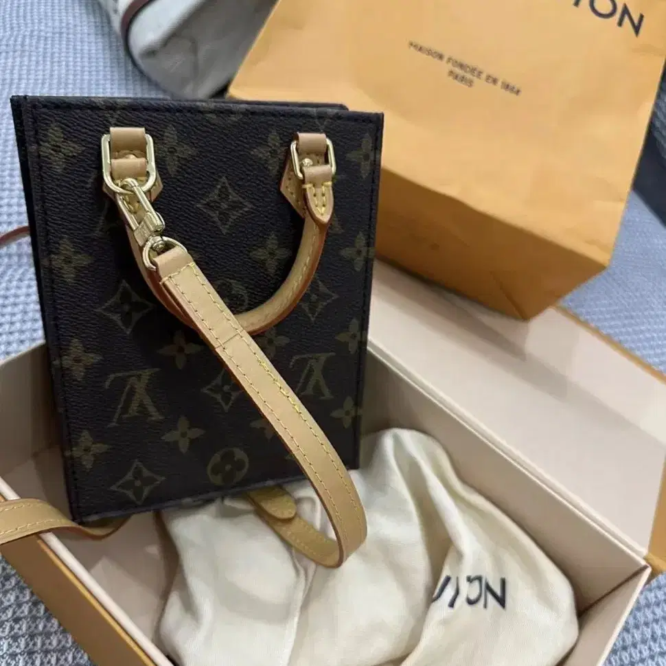 루이비통 Louis Vuitton 숄더백