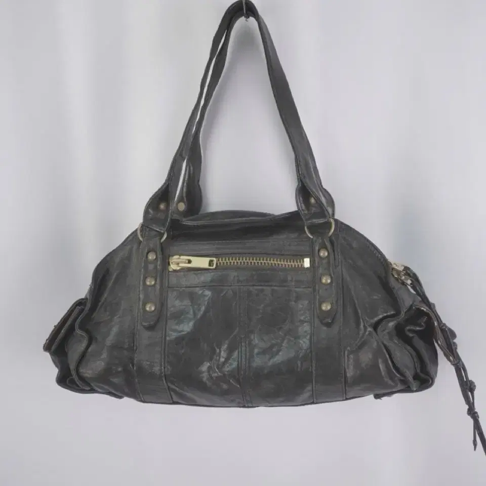 LUCA leather bag