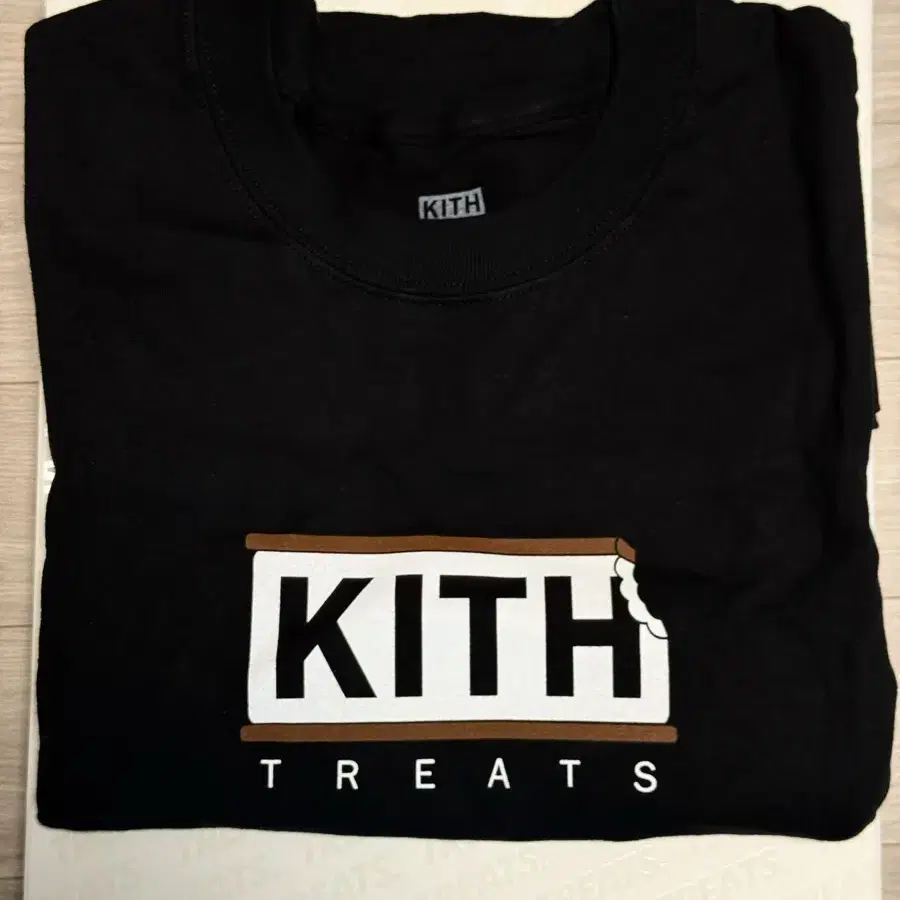 (L)KITH 키스 롱슬리브 아이스크림샌드위치