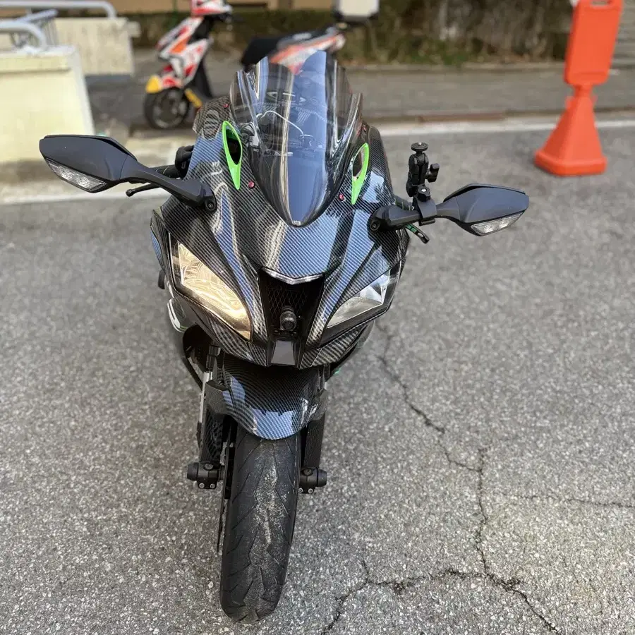 가와사키 zx10r 판매&대차 합니다.