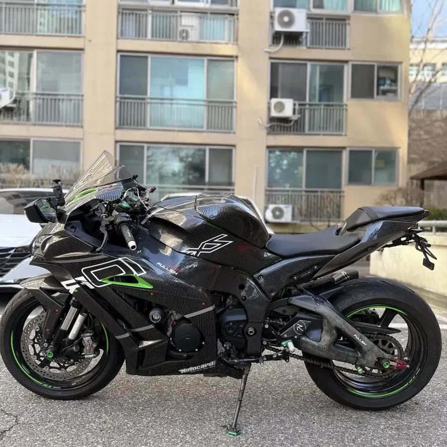 가와사키 zx10r 판매&대차 합니다.