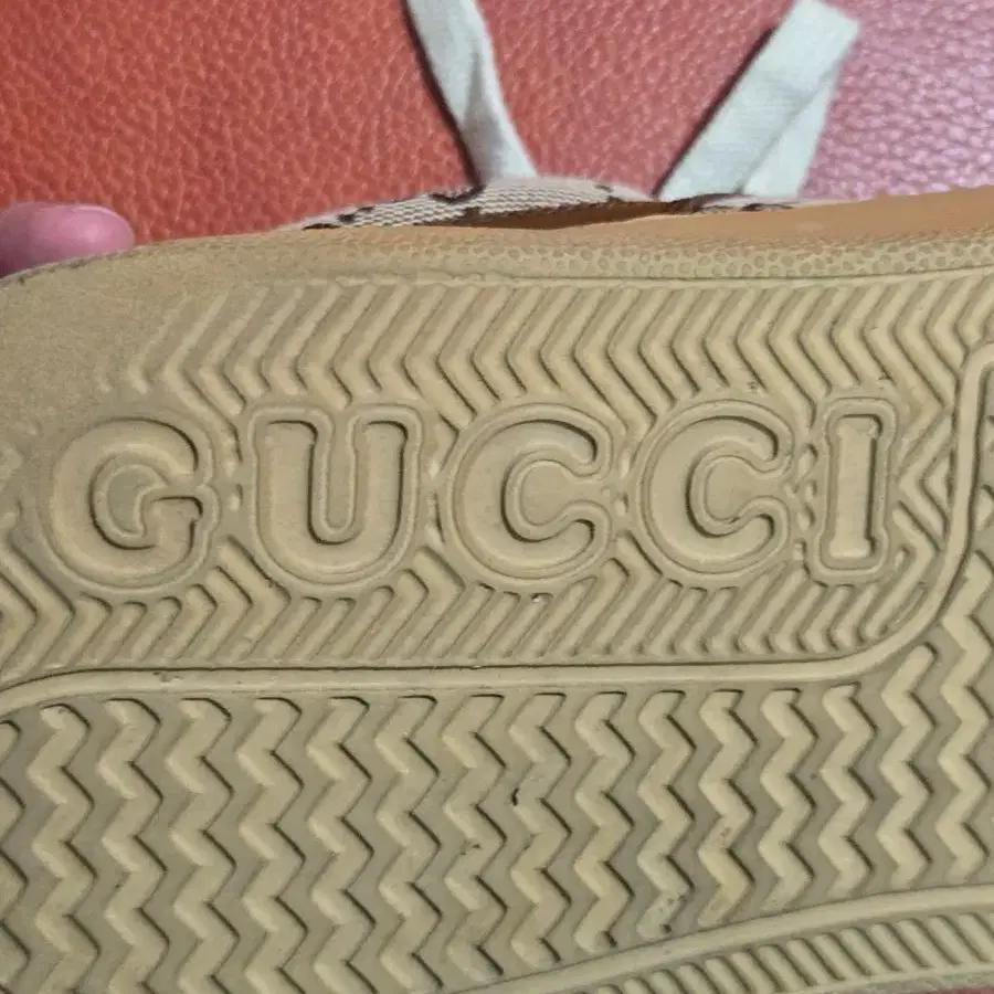 Gucci(구찌) 675840 GG 자가드 캔버스 브라운 레더 스니커즈