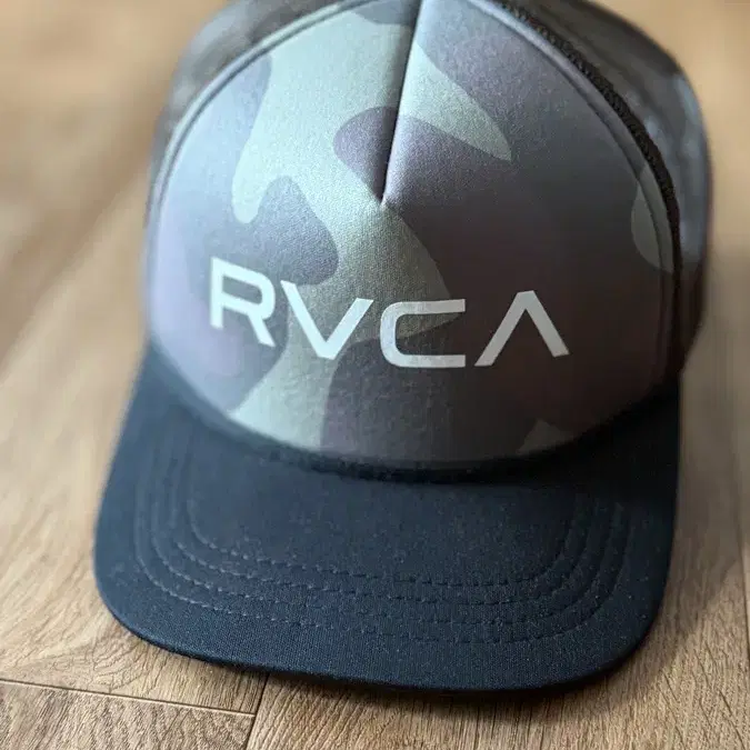 RVCA 트러커 메쉬캡 가격내림