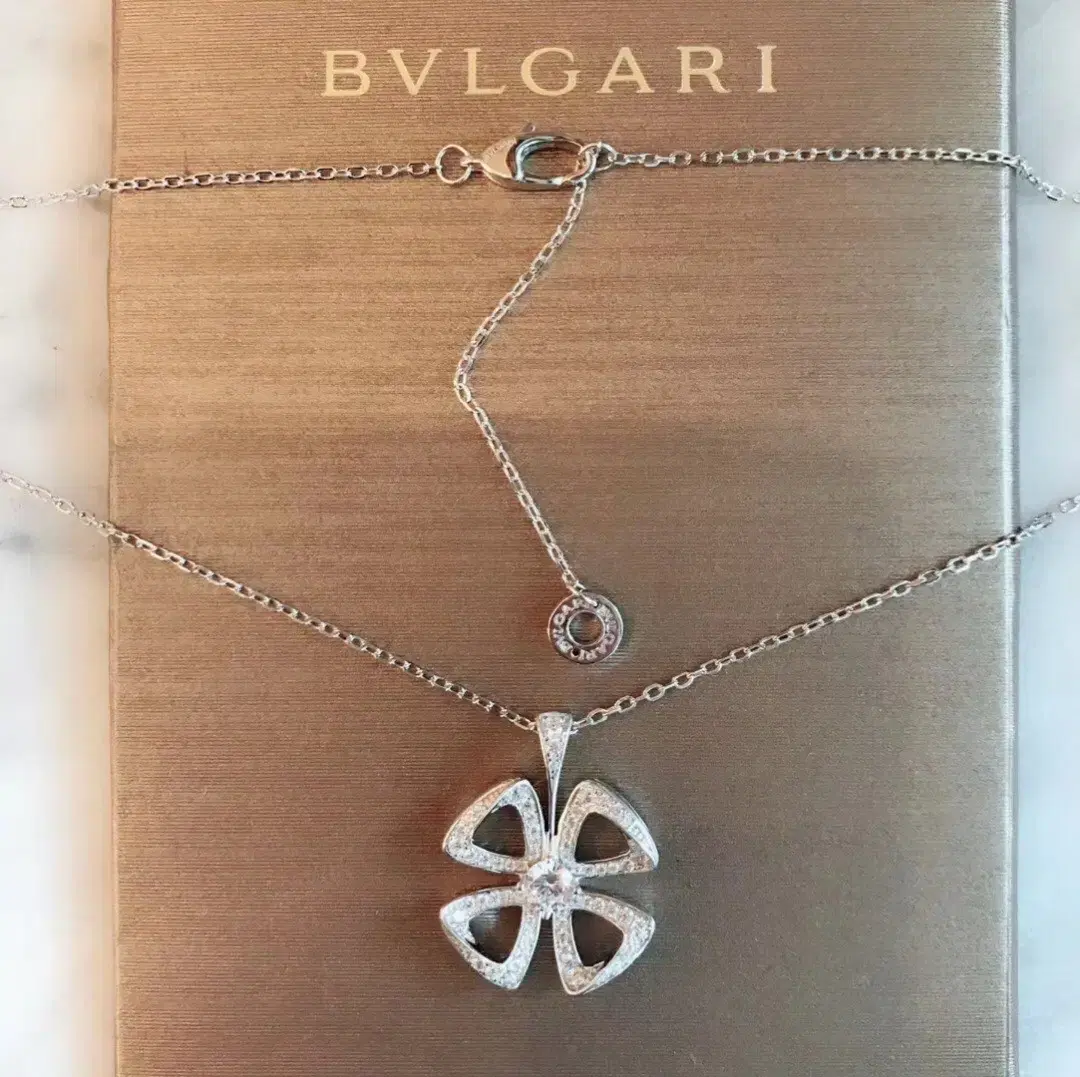 불가리 Bvlgari 목걸이