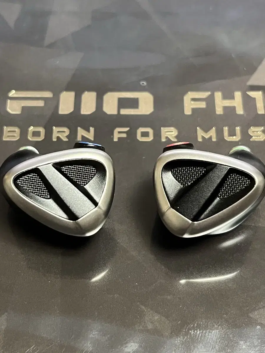 FiiO FH19 이어폰 풀박스