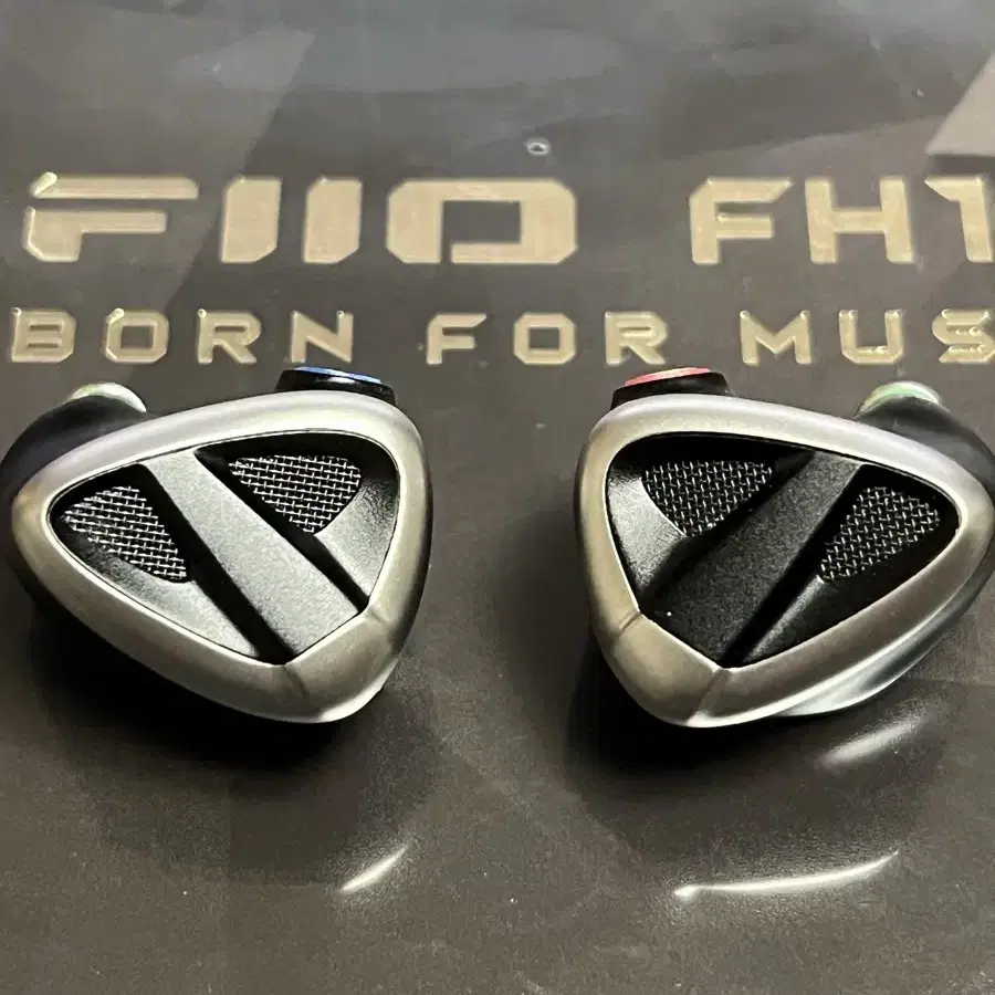 FiiO FH19 이어폰 풀박스