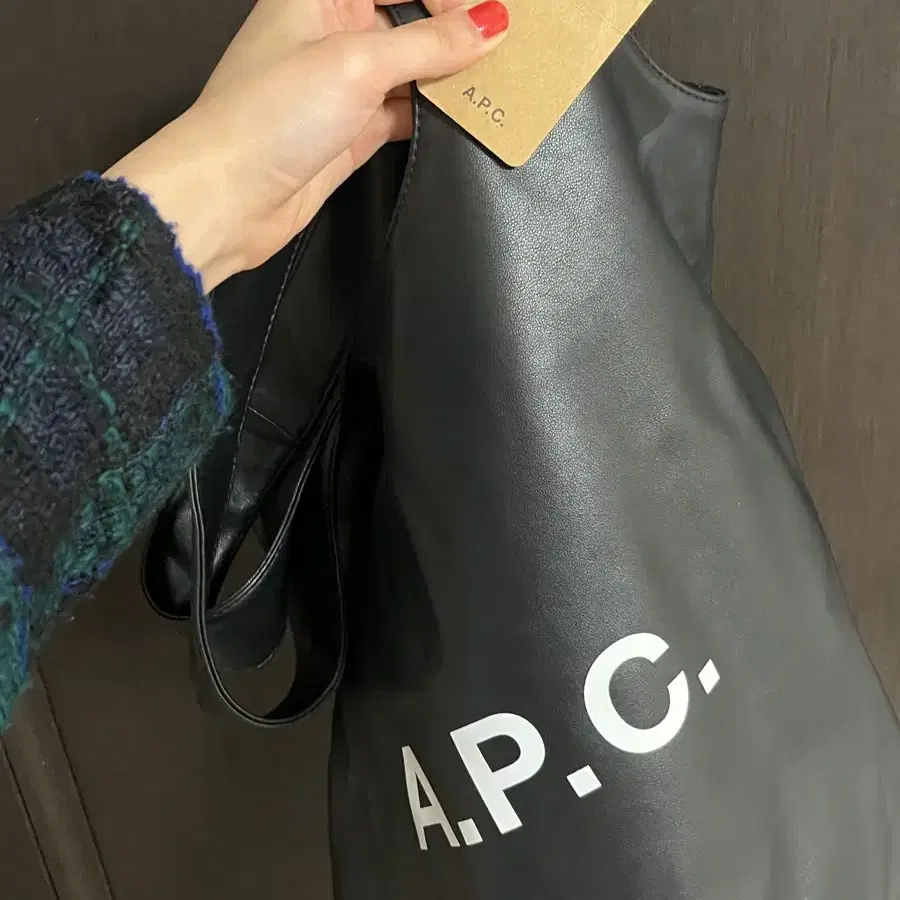 아페쎄 a.p.c 니논 토트백 숄더백