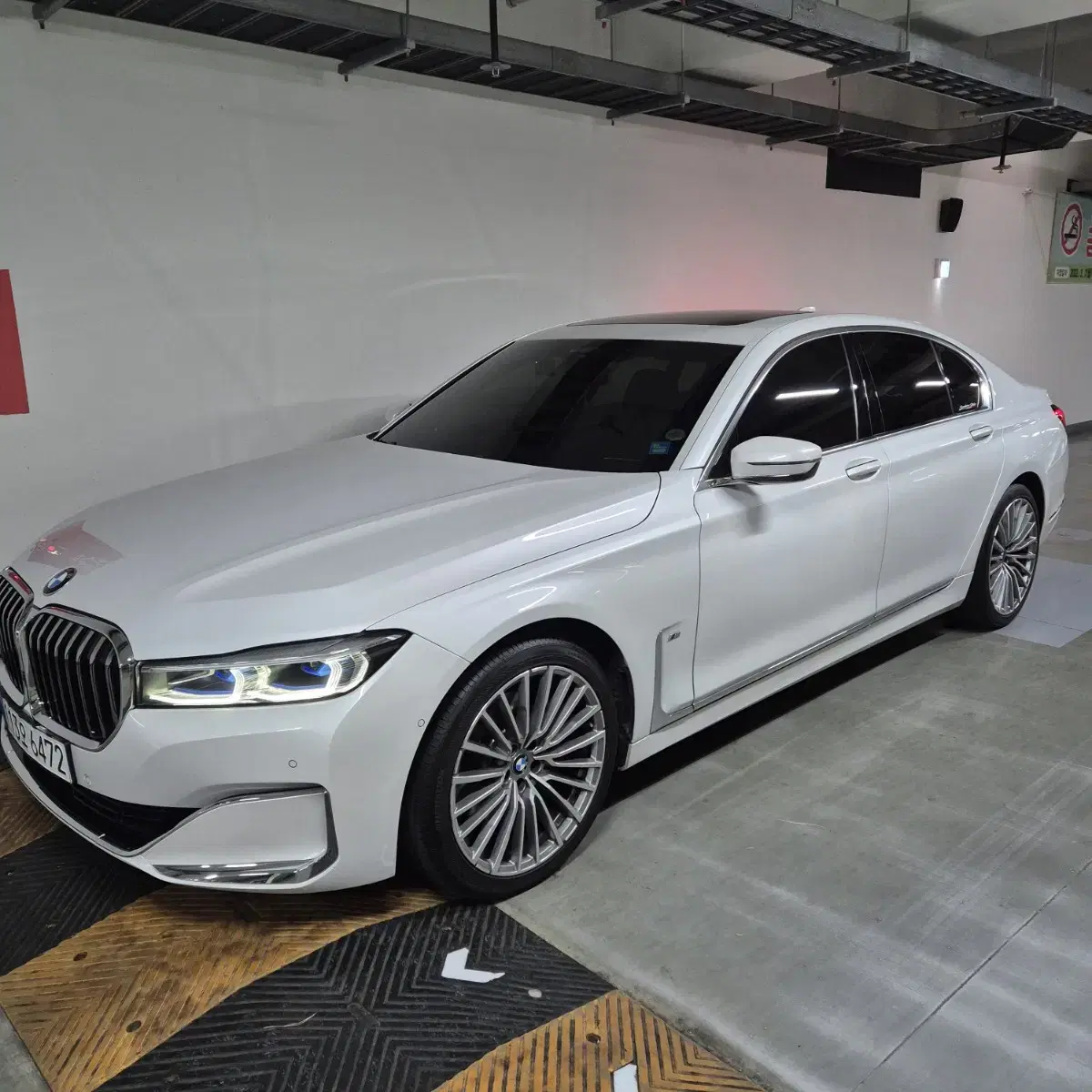 BMW730d xdrive 퓨어디자인(22년식)무사고차량