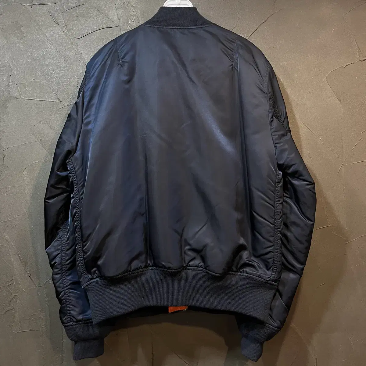 [L] ALPHA INDUSTRIES 알파인더스트리 MA-1 자켓