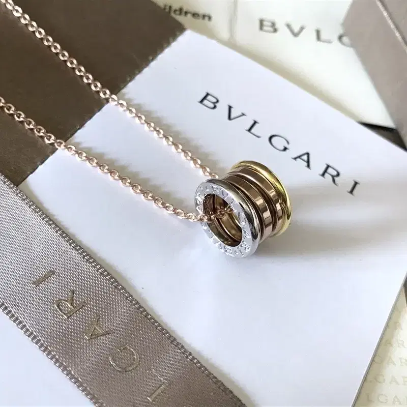 불가리 Bvlgari 목걸이