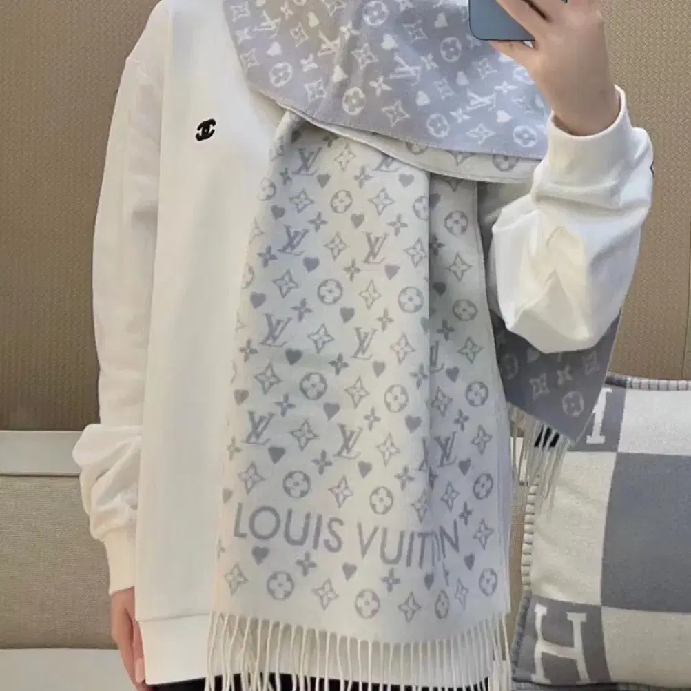 Louis Vuitton루이 뷔 통 스카프