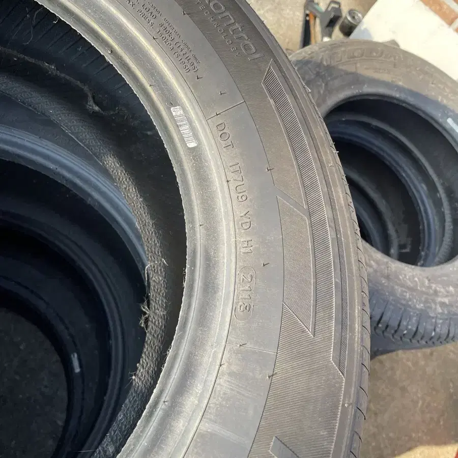 215/60R16 16인치 타이어