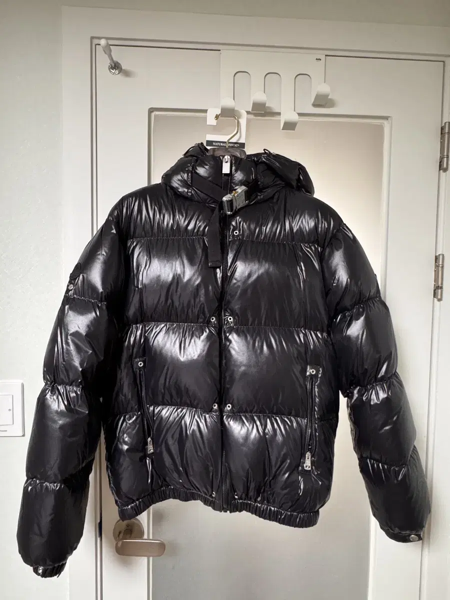 Moncler Almodis_몽클레어 알몬디스