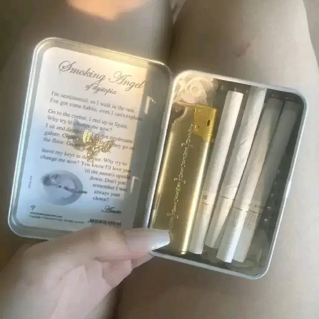 Smoking angel 틴케이스