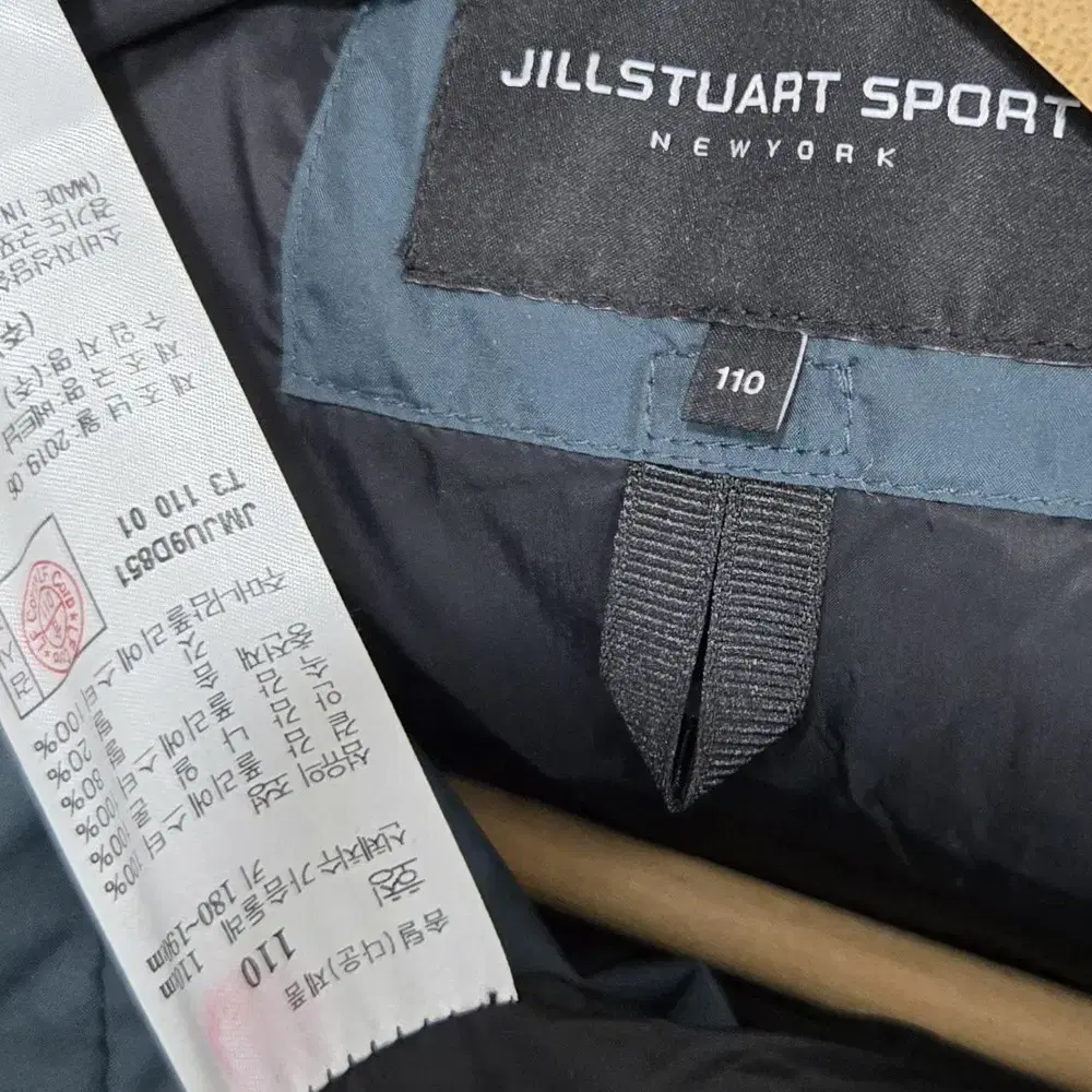 JILLSTUART  SPORT  남성  경량 다운 패딩(최상)