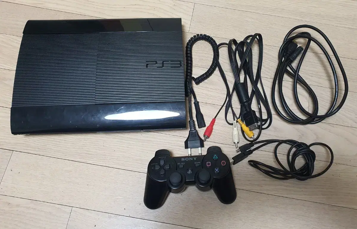 PS3  CECH-4005B