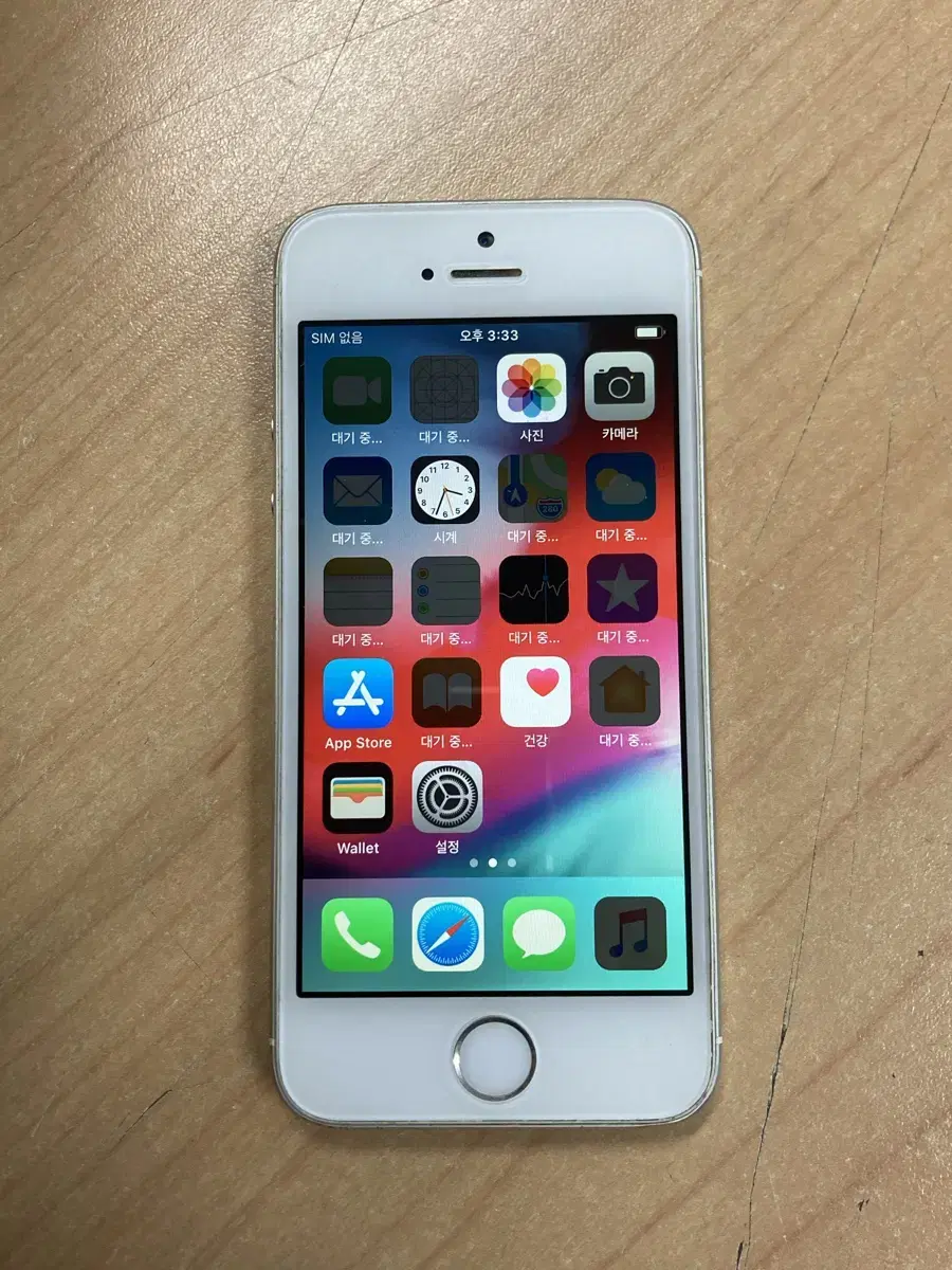 iPhone5s 16Gb Silver  50076