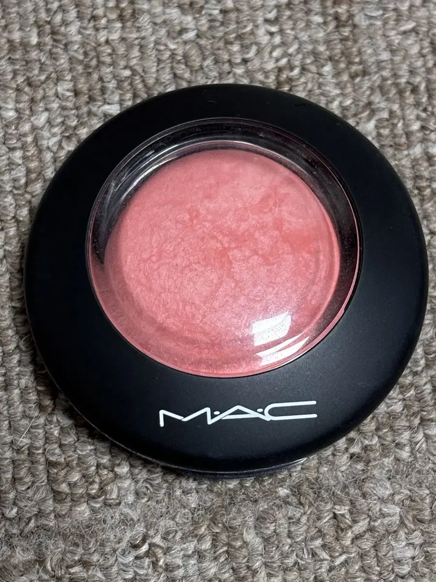 mac 맥 미네랄라이즈블러쉬 like me love me 라이크미 러브미