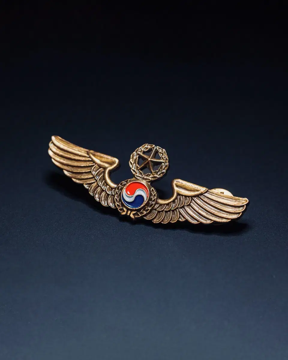 Korean Air Captain Wing Badge