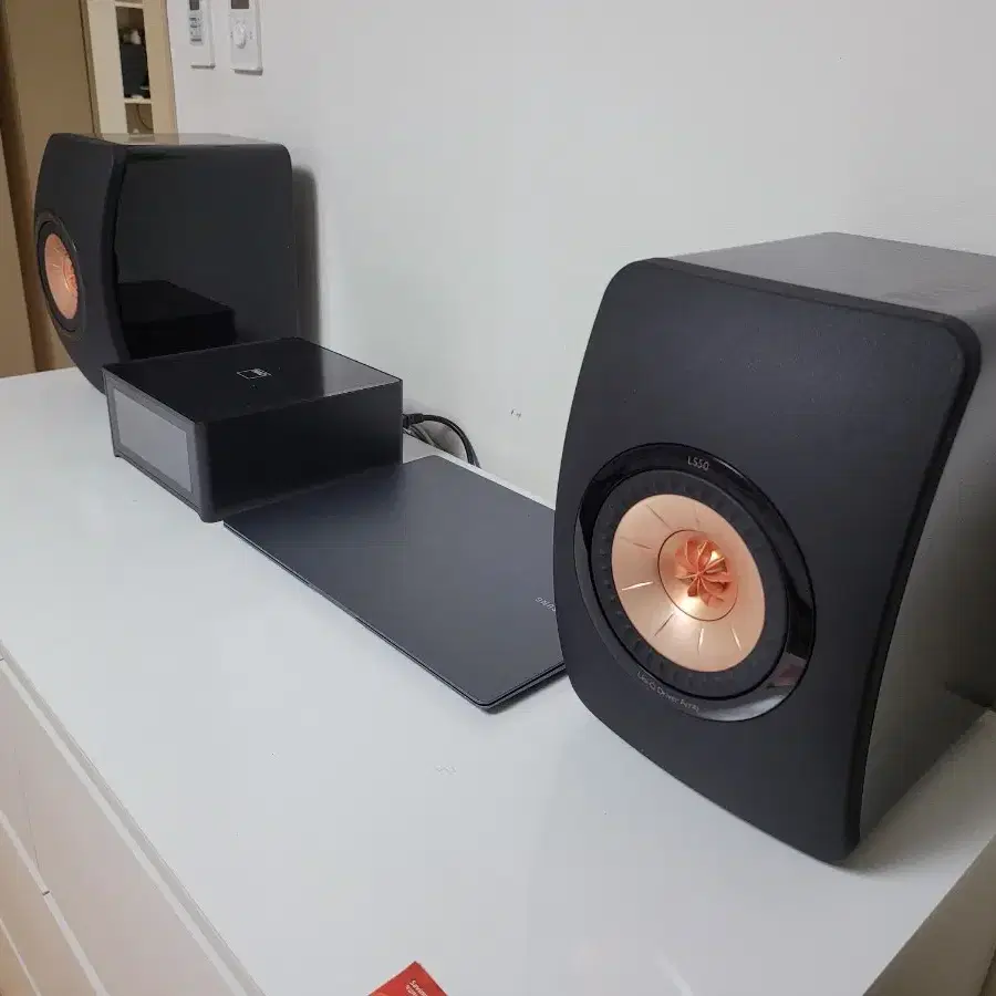 케프(Kef) LS50 스피커, 나드(Nad) M10 앰프