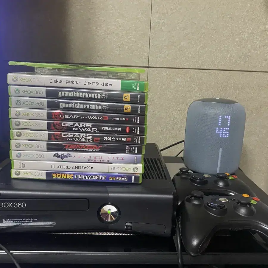 xbox360 팔아요 (택배비 포함)