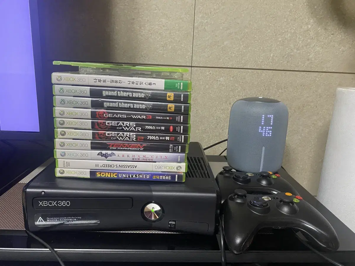 xbox360 팔아요 (택배비 포함)